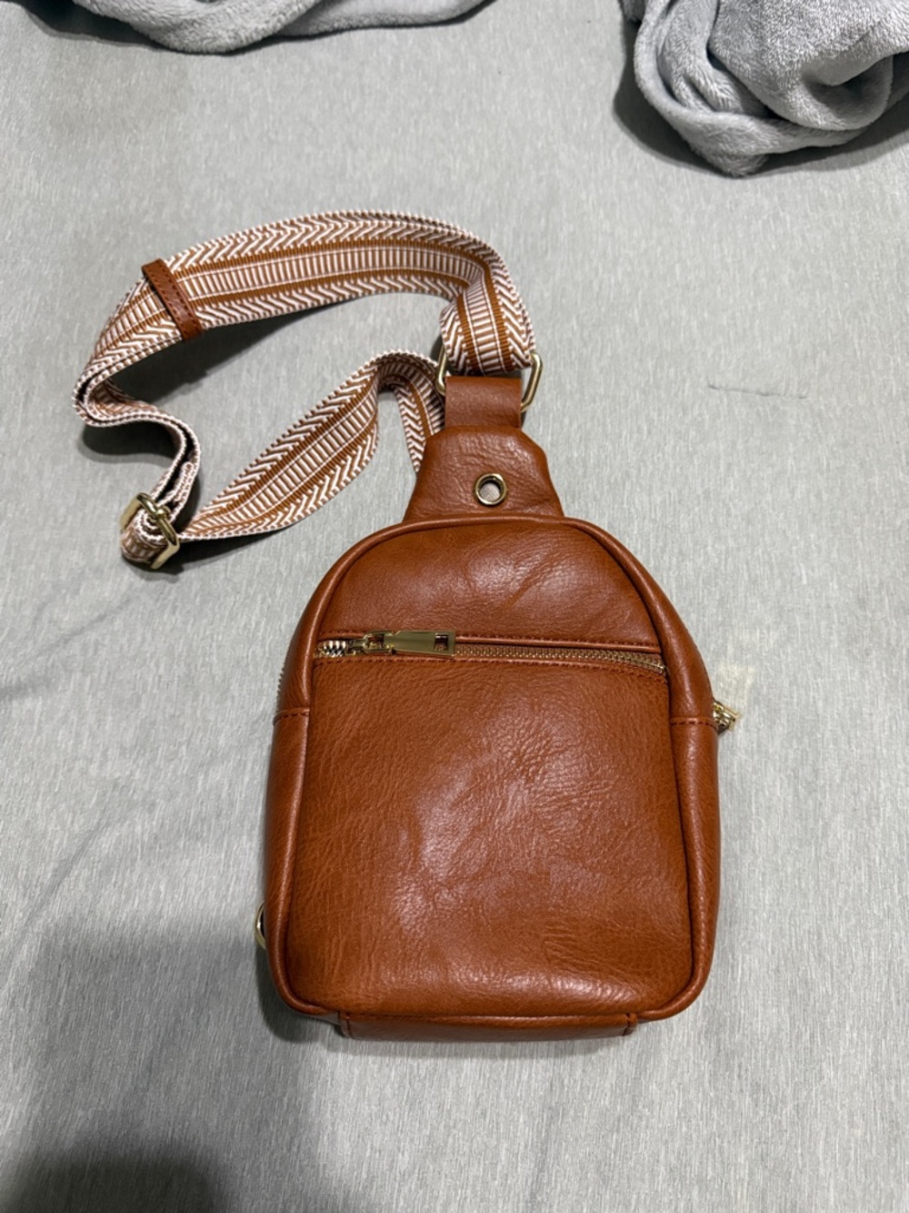 Brown Leather Crossbody Bag with Patterned Strap